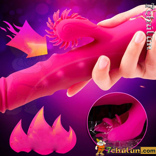 Vibrating dildo Esther licks clitoris